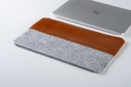 Leather & Felt Laptop Sleeve, Handmade Slim Protective Case For All MacBook Models and Sizes, Personalized MacBook Cover