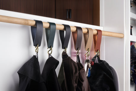Premium Leather Wardrobe Rail Hook: Handmade Luxury 2.4 mm Vegetable Tanned Coat Hangers