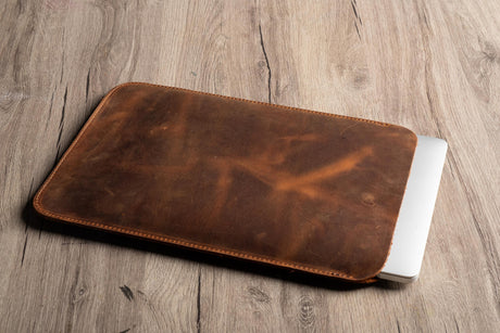 Dell Inspiron 14” Sleeve (Vertical) – Handmade Leather Slim Laptop Case | Personalized